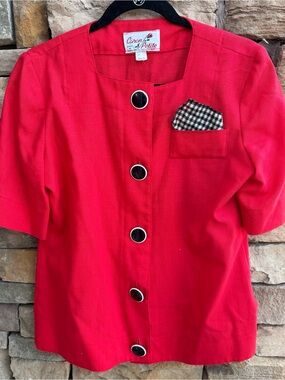 Caron Petite Red Short-Sleeve Button Blouse with Gingham Accent